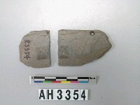 藏品(磨製石刀殘件)的圖片